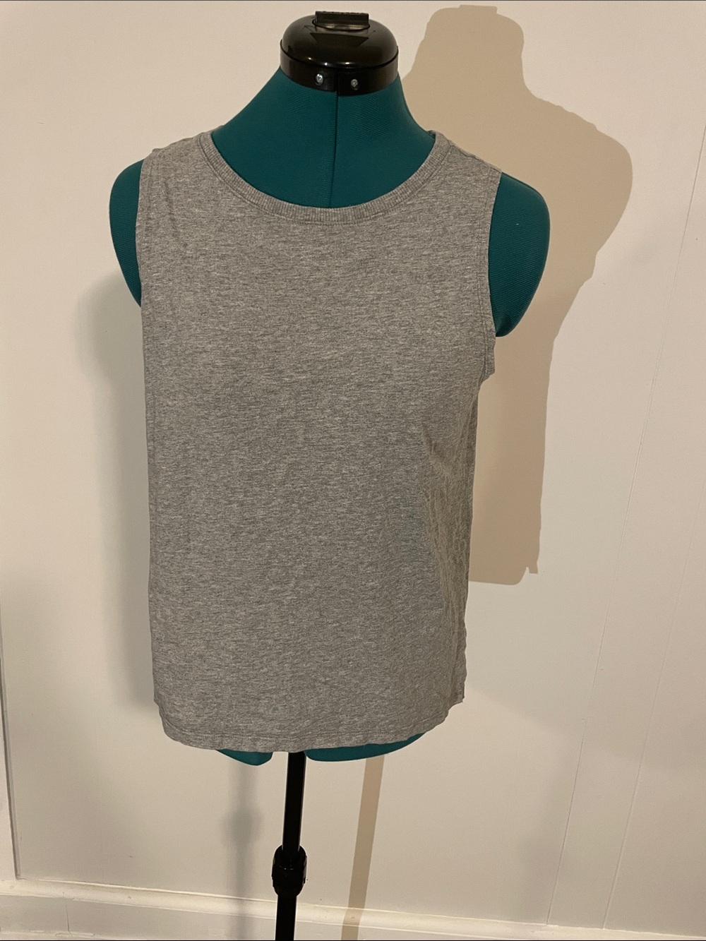 Athletic Works Gray Crewneck Tank Top